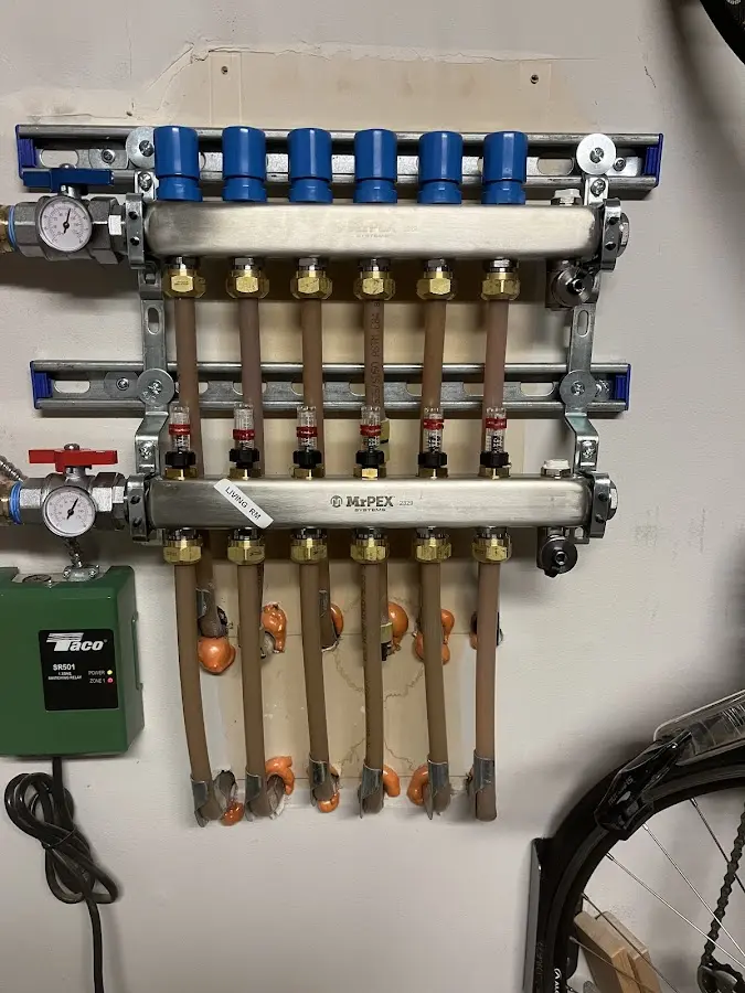 Plumber performing Gas Line Installation at a residential property in West Menlo Park